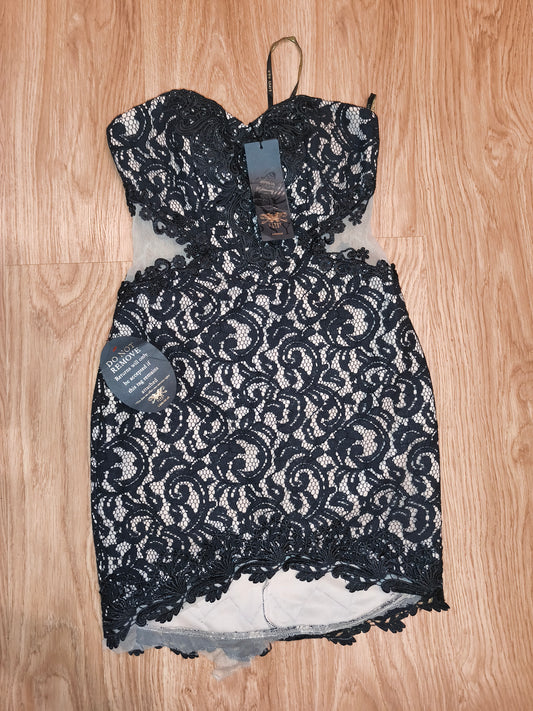 NWT Lipsy London VIP Lace Cocktail Dress – Black & Nude Strapless Bodycon, UK 10 / EU 38