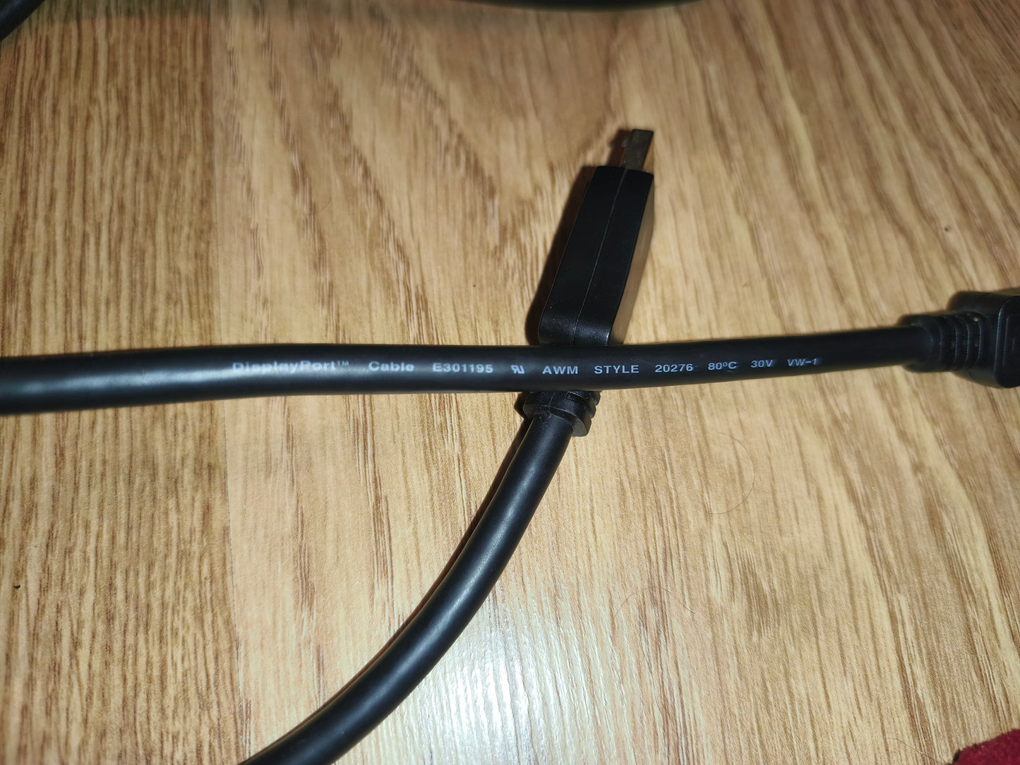 Premium DisplayPort to DisplayPort Cable – High-Speed DP Video Cord