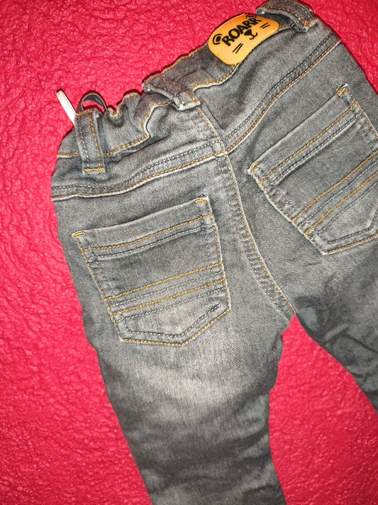 Baby Club C&A Grey Denim Jeans with Cute Tiger Patch – Size 80 (9-12 Months)