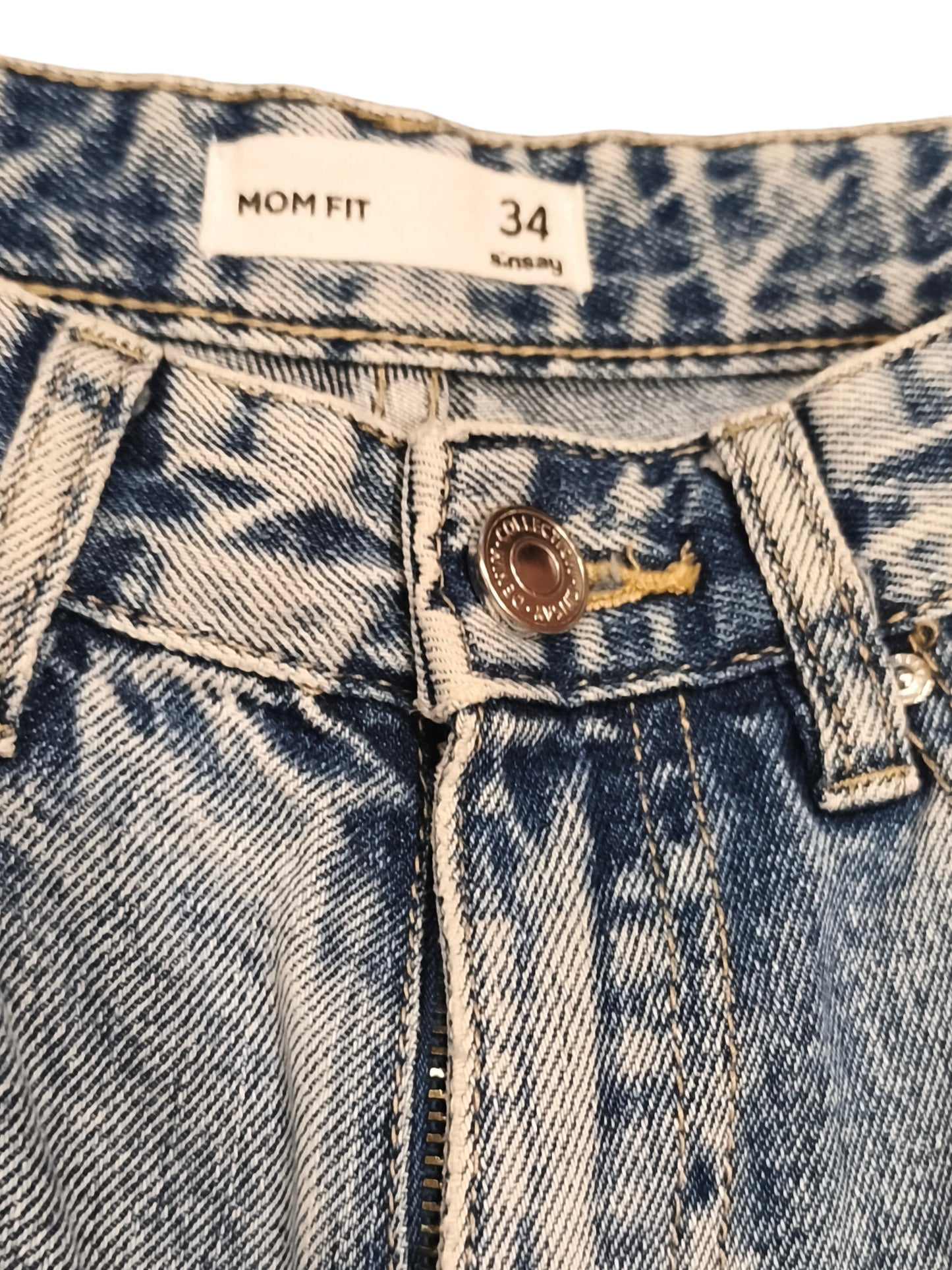 Sinsay Mom Fit Jeans EU 34 US 2 High Waisted Light Acid Wash Blue Tapered 90s