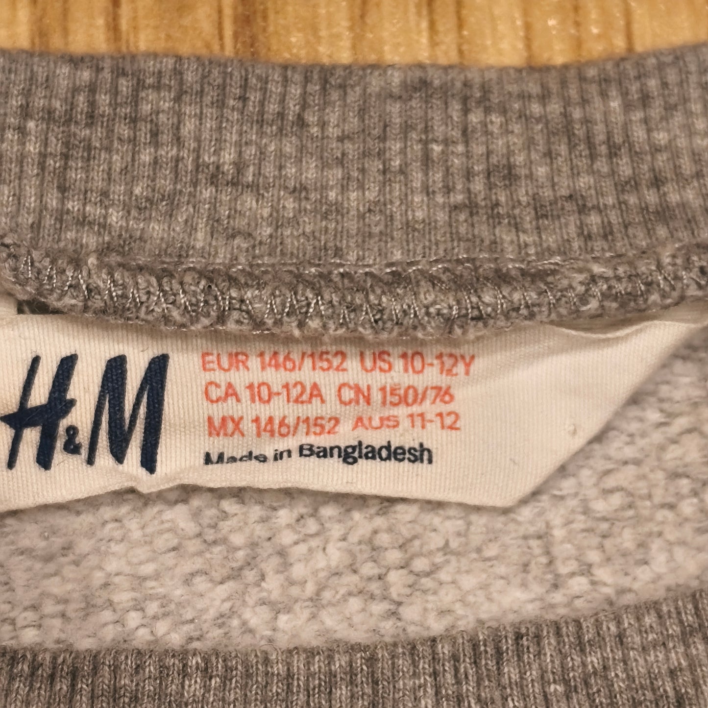 H&M Kids Grey Skeleton Rib Cage Sweatshirt Size US 10-12Y Halloween Jumper