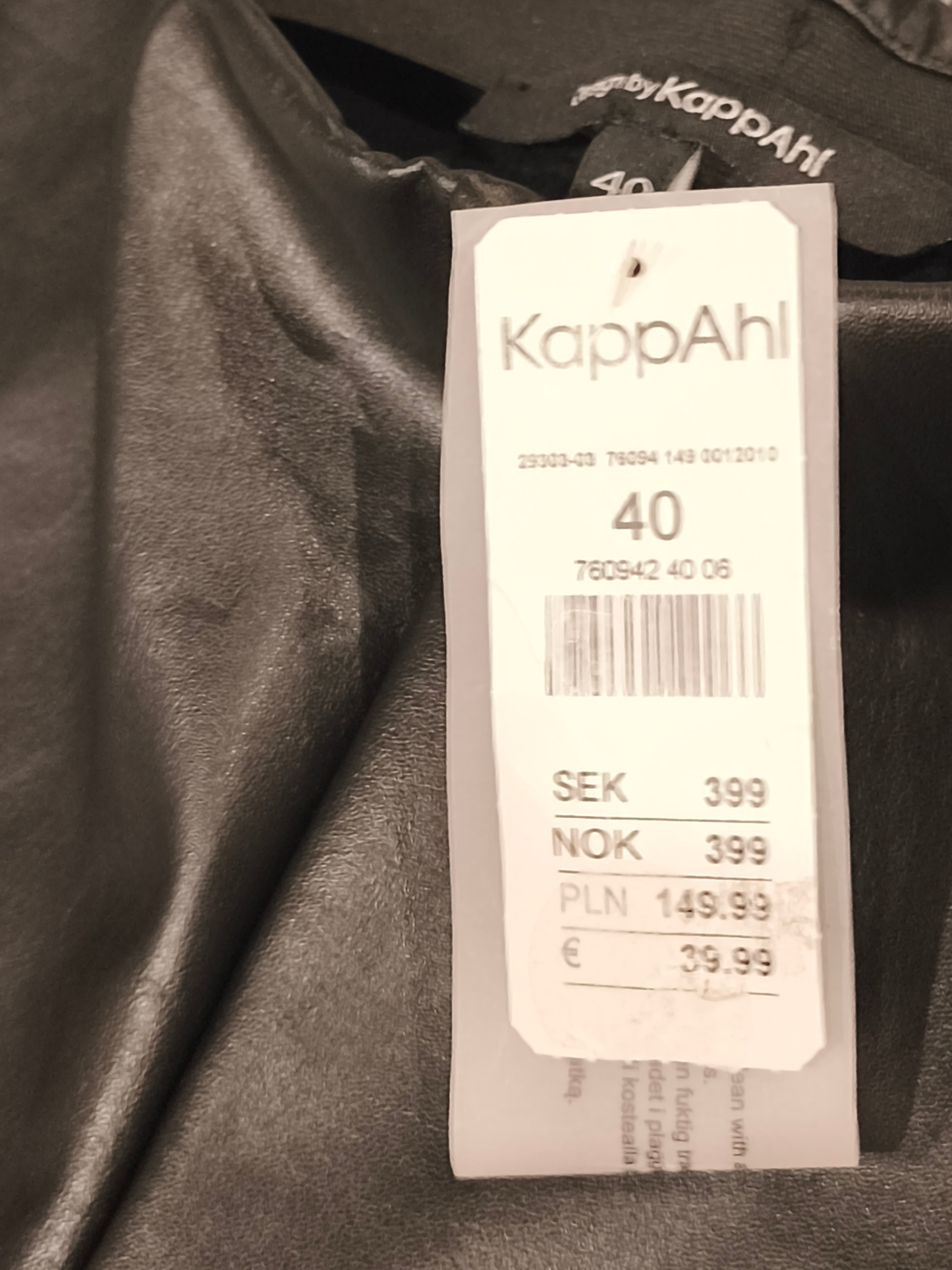 KappAhl Faux Leather Leggings Black Slim Fit Ankle Zip NWT Size 40 (US 10/M)