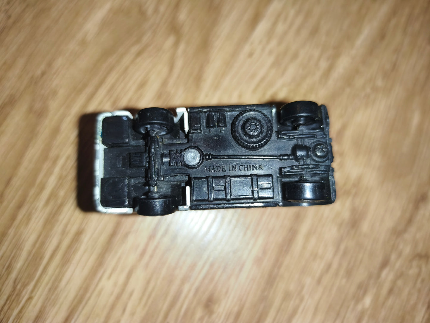 Vintage MAN TGX / TGA Tractor Unit "Tesco" Promotional Die-Cast Truck – White (Play-Worn)