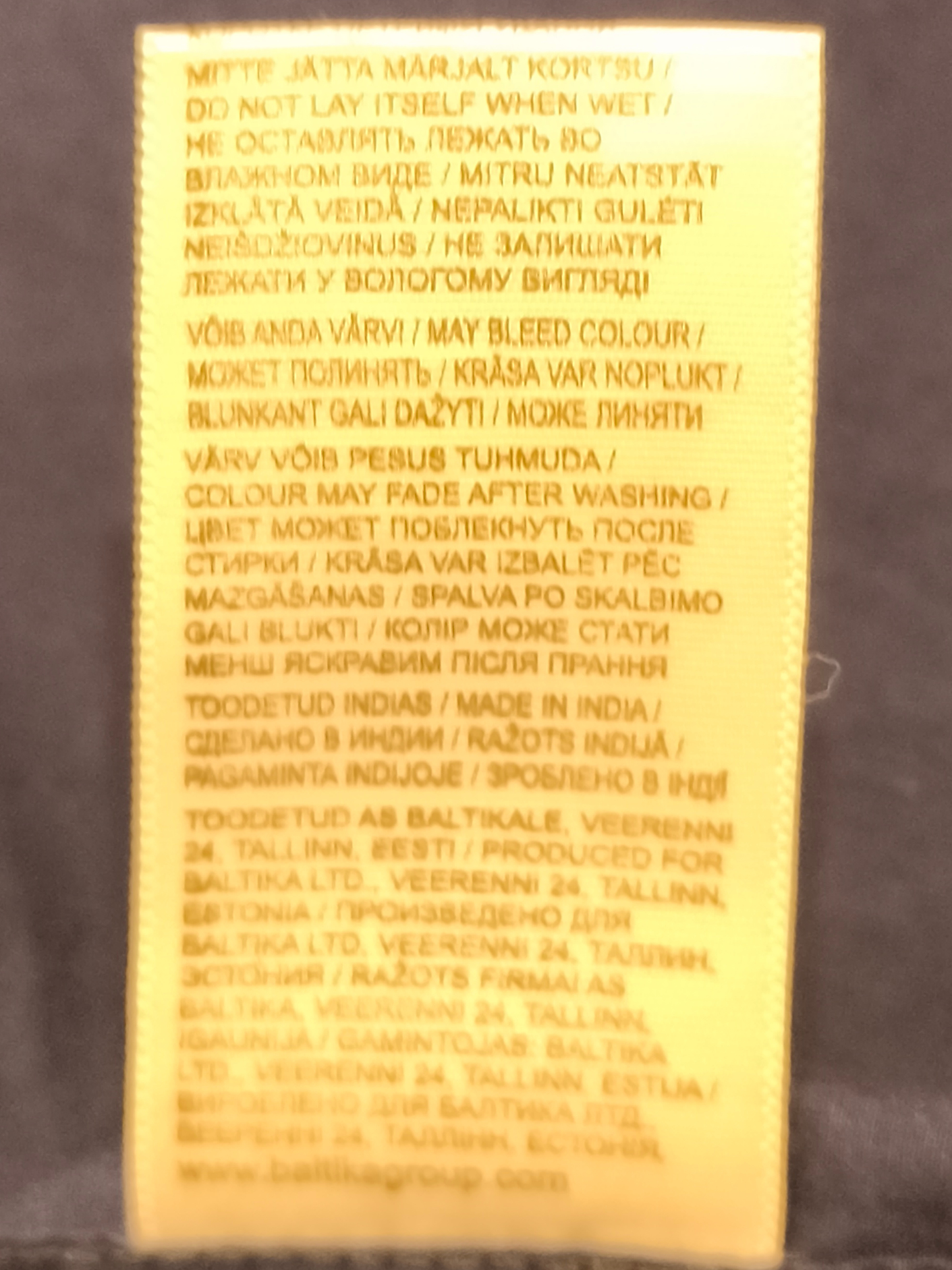 Monton Men's Short Sleeve Button Down Shirt Size S Small Slim Fit Navy Micro Pat