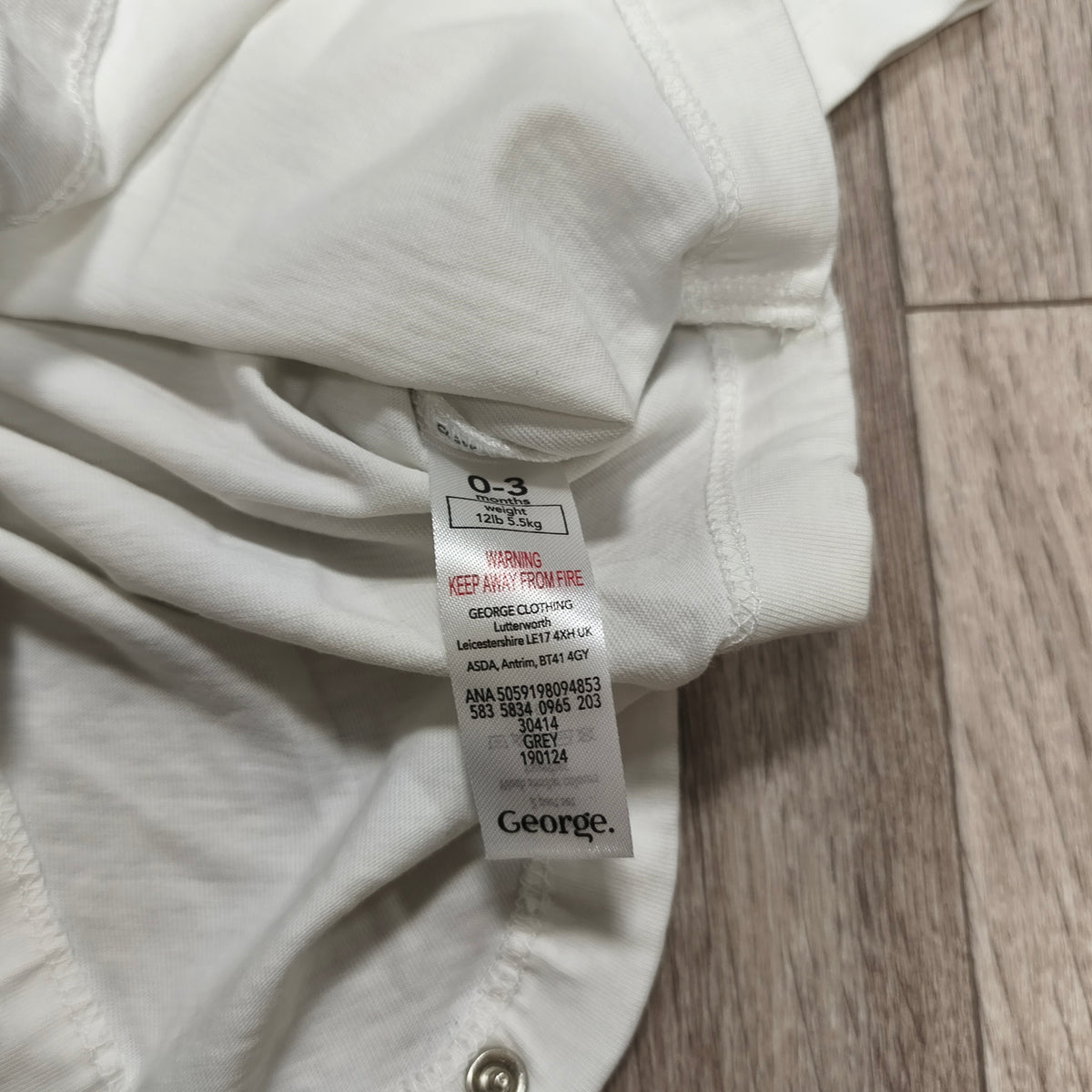 George Baby Bodysuit 0-3 Months White Short Sleeve Snap One Piece Unisex
