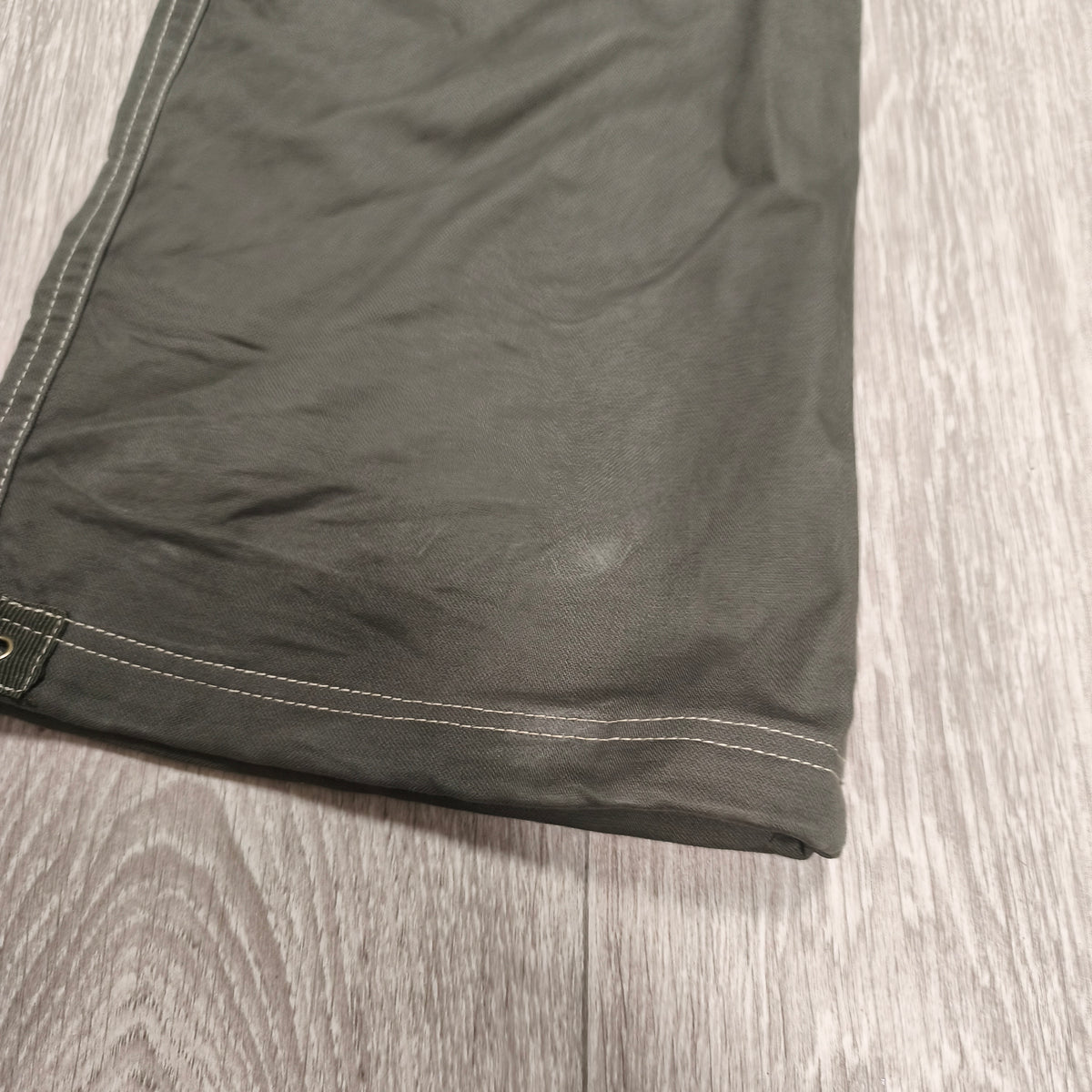 Y2K Cargo Pants Womens Size 30 Green Studded Rhinestone Low Rise Flare FAIR