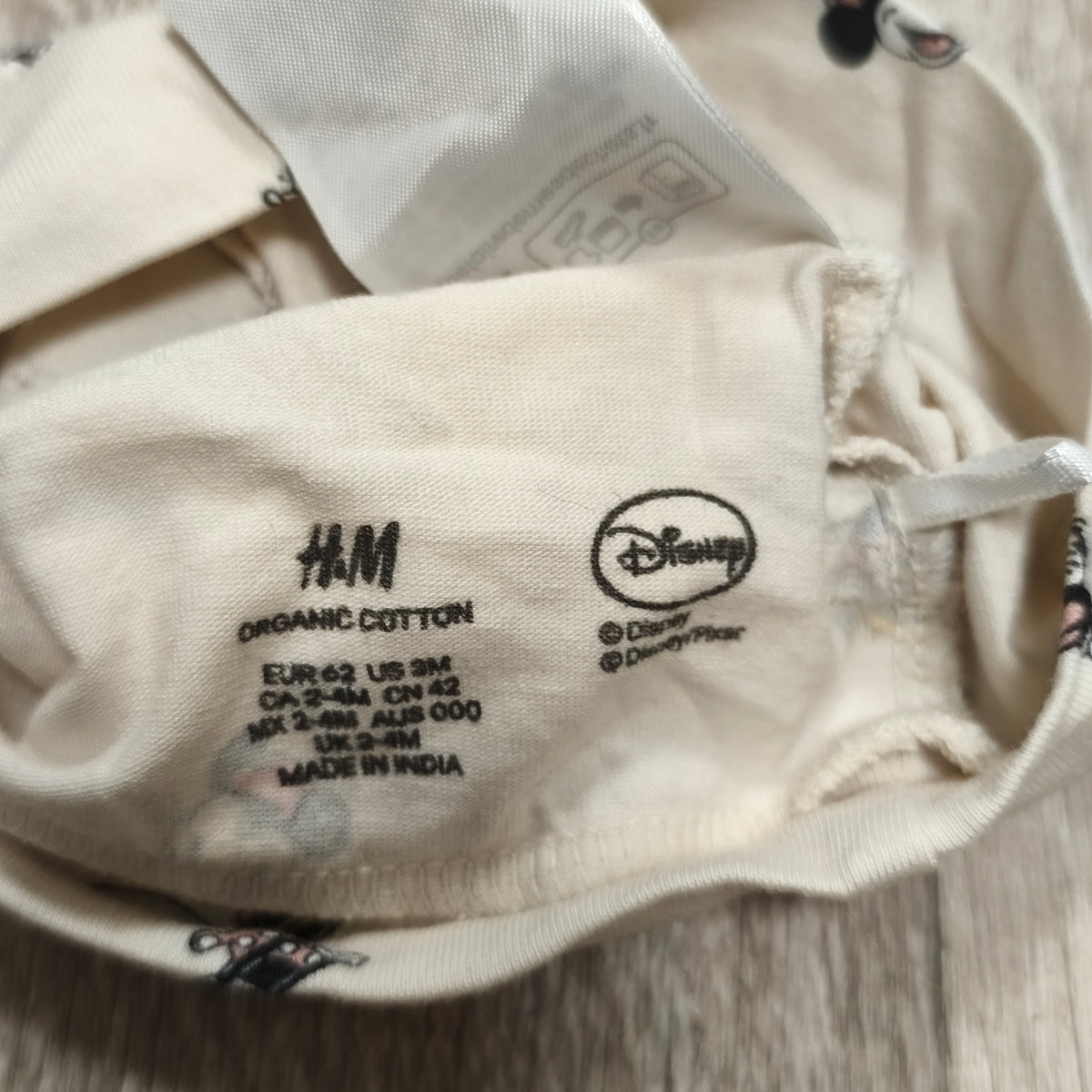 H&M Disney Minnie Mouse Baby Beanie Hat Organic Cotton Cream 2-4 Months