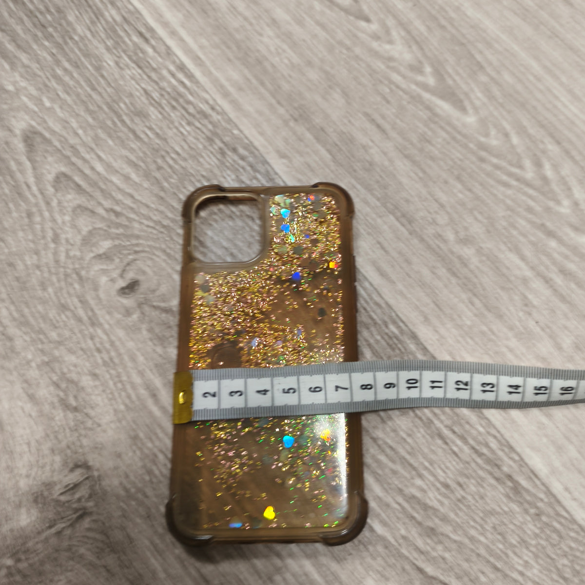 Gold Liquid Glitter Floating Heart Phone Case Clear Cover 15cm x 7.5cm