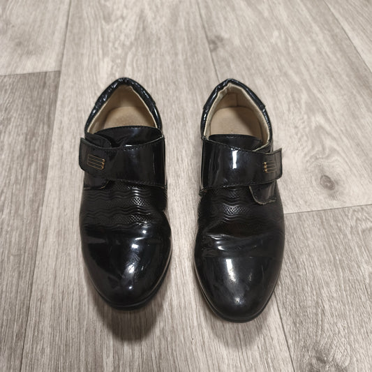 Milani Boys Black Patent Leather Dress Shoes Hook & Loop Formal Loafers Size 31