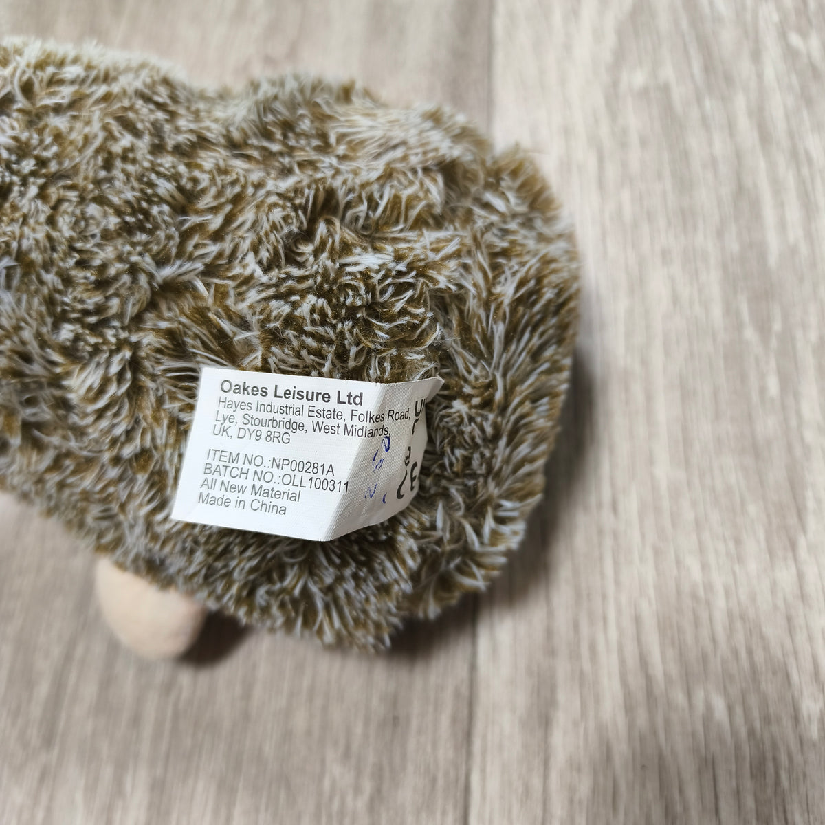 Oakes Leisure Hedgehog Soft Plush Toy Brown Cream Pink Scarf Cuddly Woodland