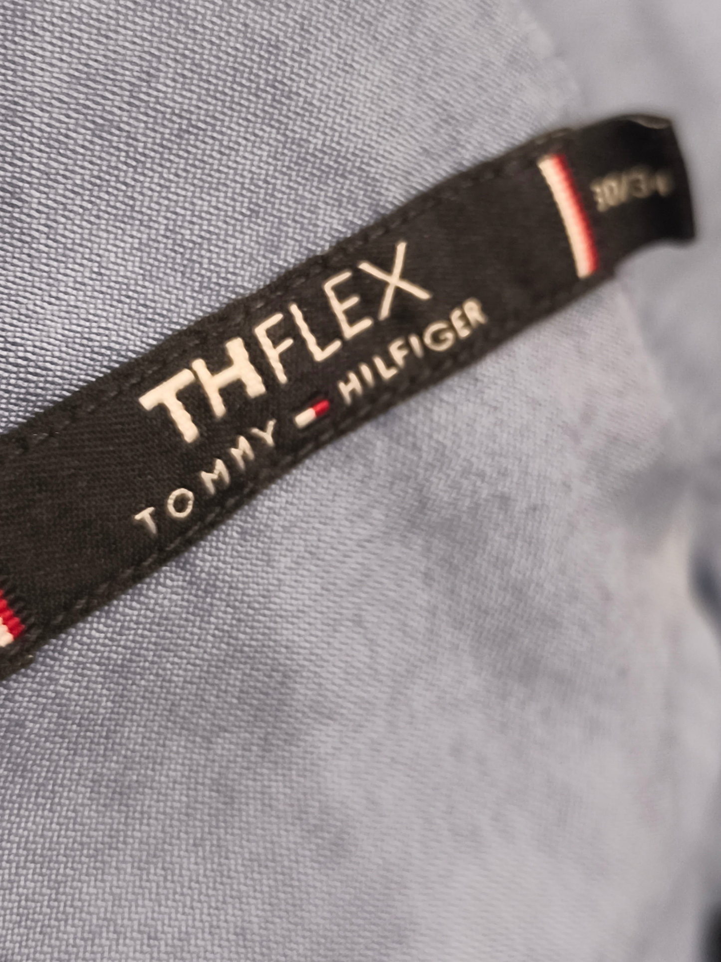 Tommy Hilfiger Bleecker Chinos Men’s 30x34 Slim Fit THFlex Stretch Gray Texture