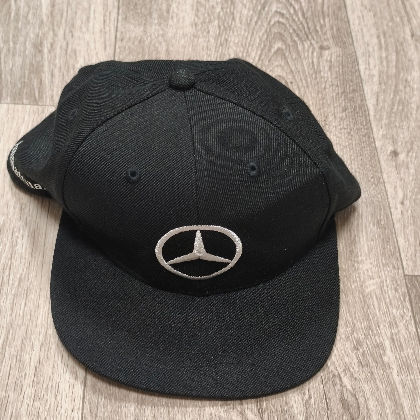 Mercedes-Benz Flat Brim Snapback Baseball Cap Hat Black Embroidered Ammattilainen