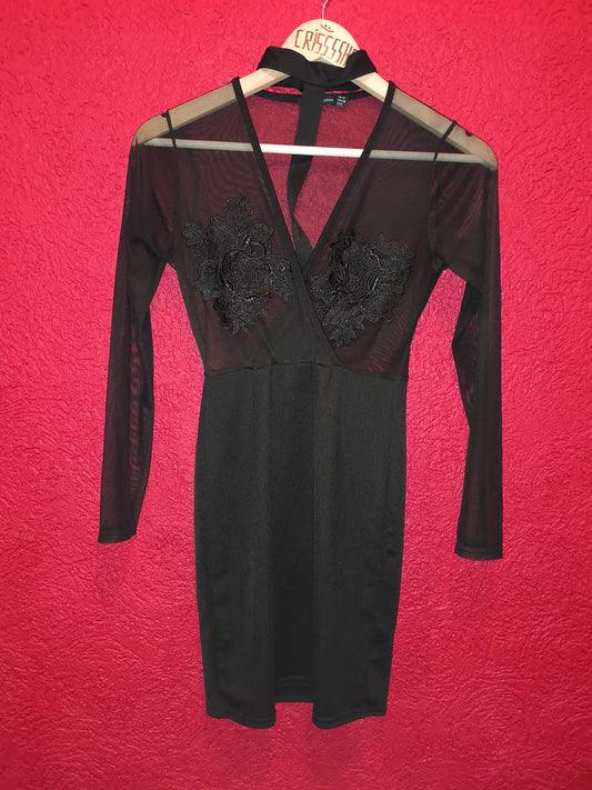 Jordyn Woods x Boohoo Sheer Mesh Floral Appliqué Choker Mini Dress – Black / UK 10 (EUR 38)