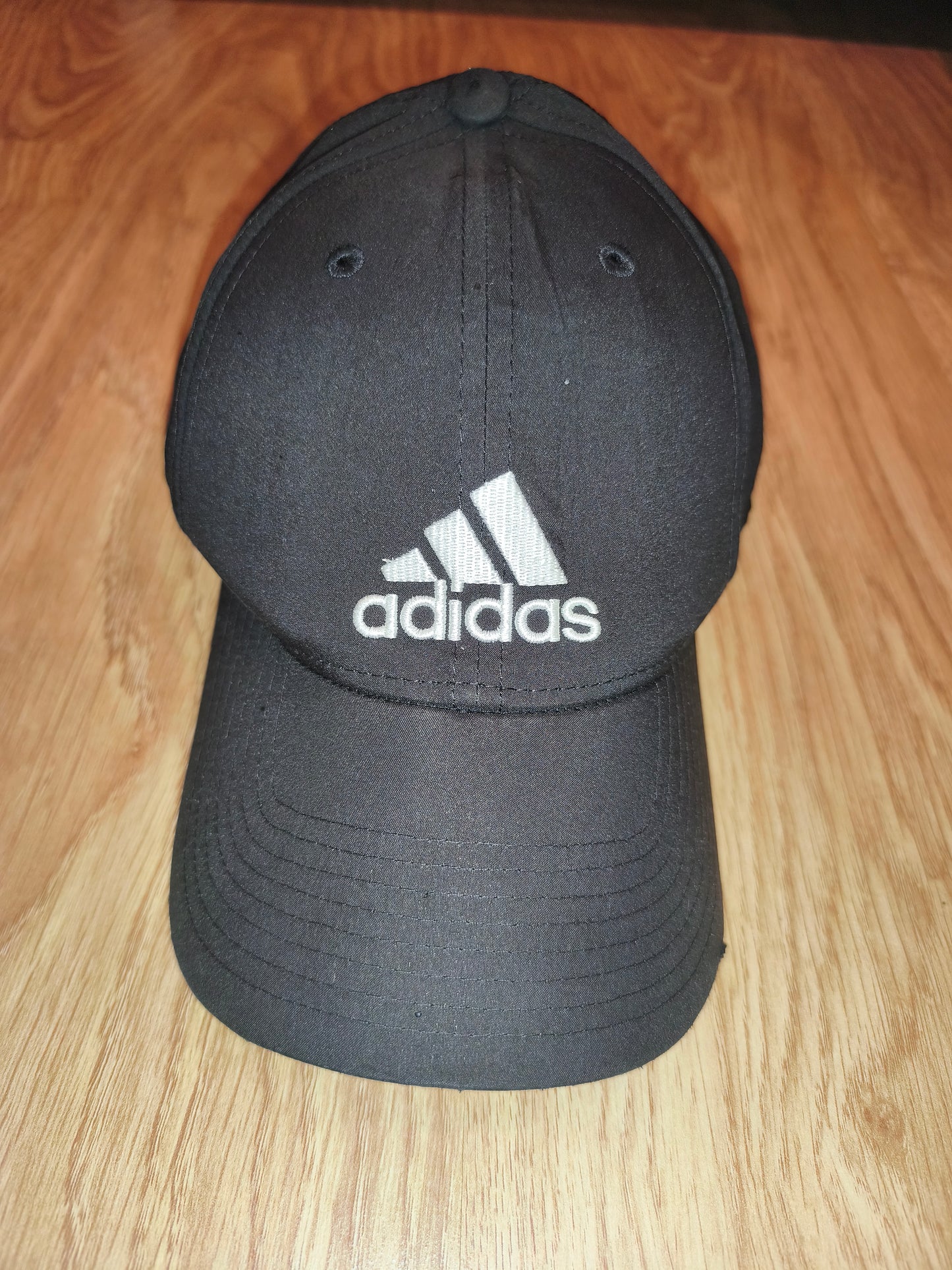 Black Adidas Performance Baseball Cap – Adjustable Pre-Loved Sportswear
