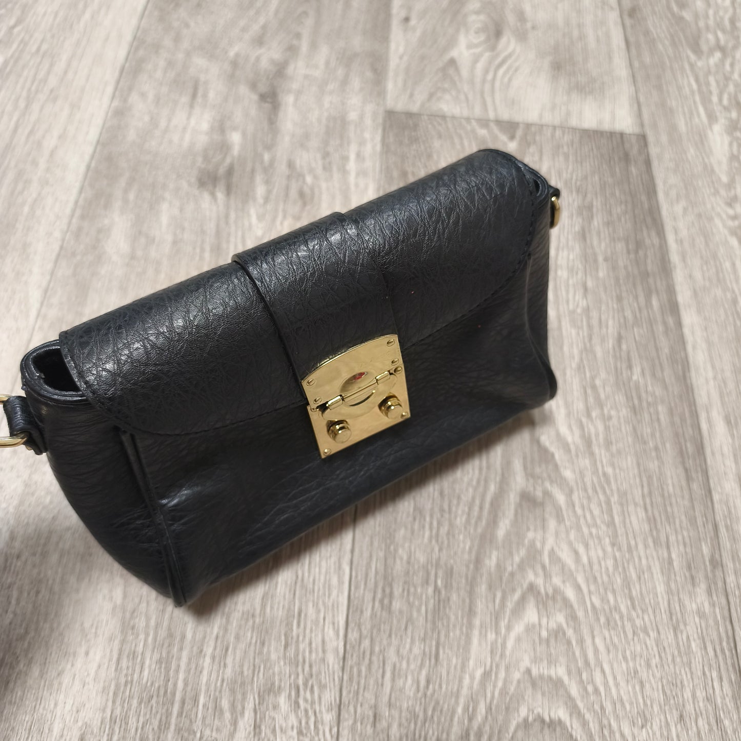 Black Textured Faux Leather Flap Crossbody Shoulder Bag Gold Hardware Lock