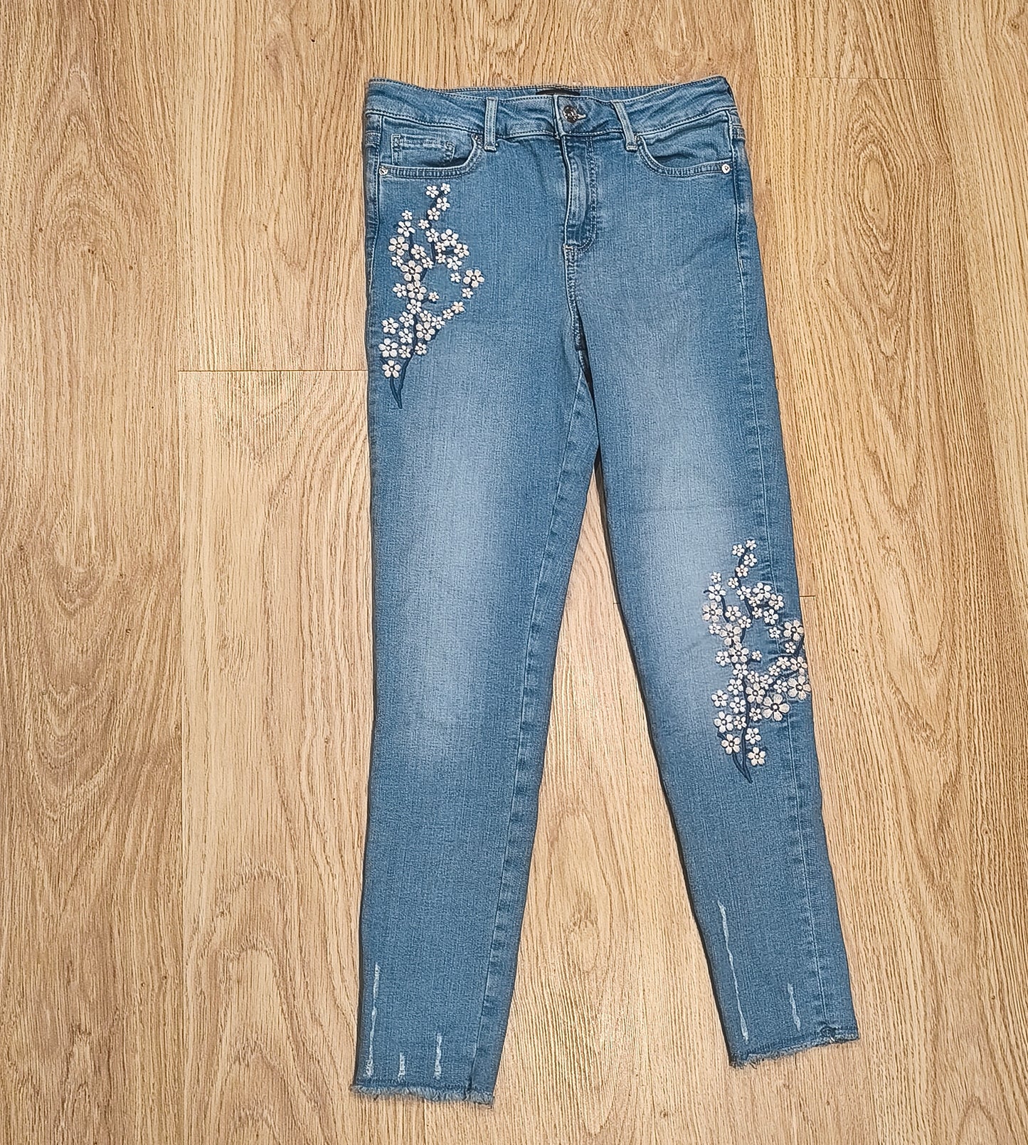 F&F Women Floral Embroidered Jeans Blue Stretch Skinny Raw Hem UK 10 US 6 EUR 38