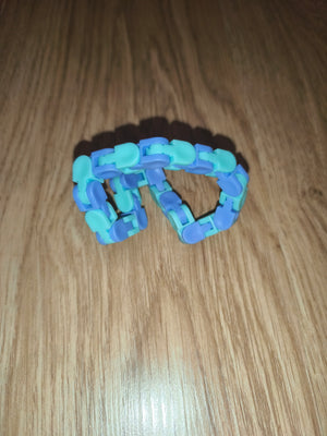 Snap and Click Wacky Tracks Fidget Toy | Articulated Sensory Chain