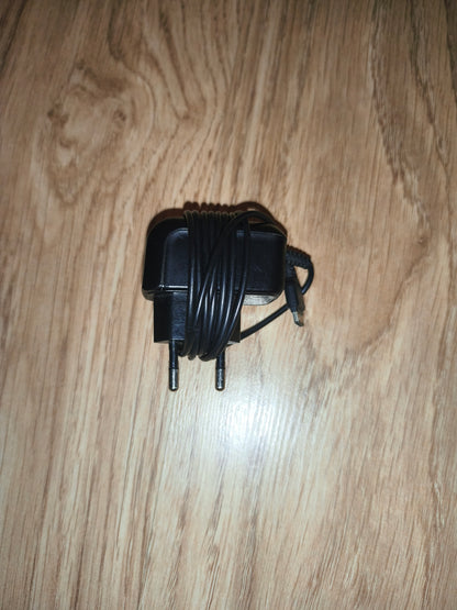 Genuine Samsung ATADS30EBE Travel Adapter Wall Charger (EU Plug) — UNTESTED