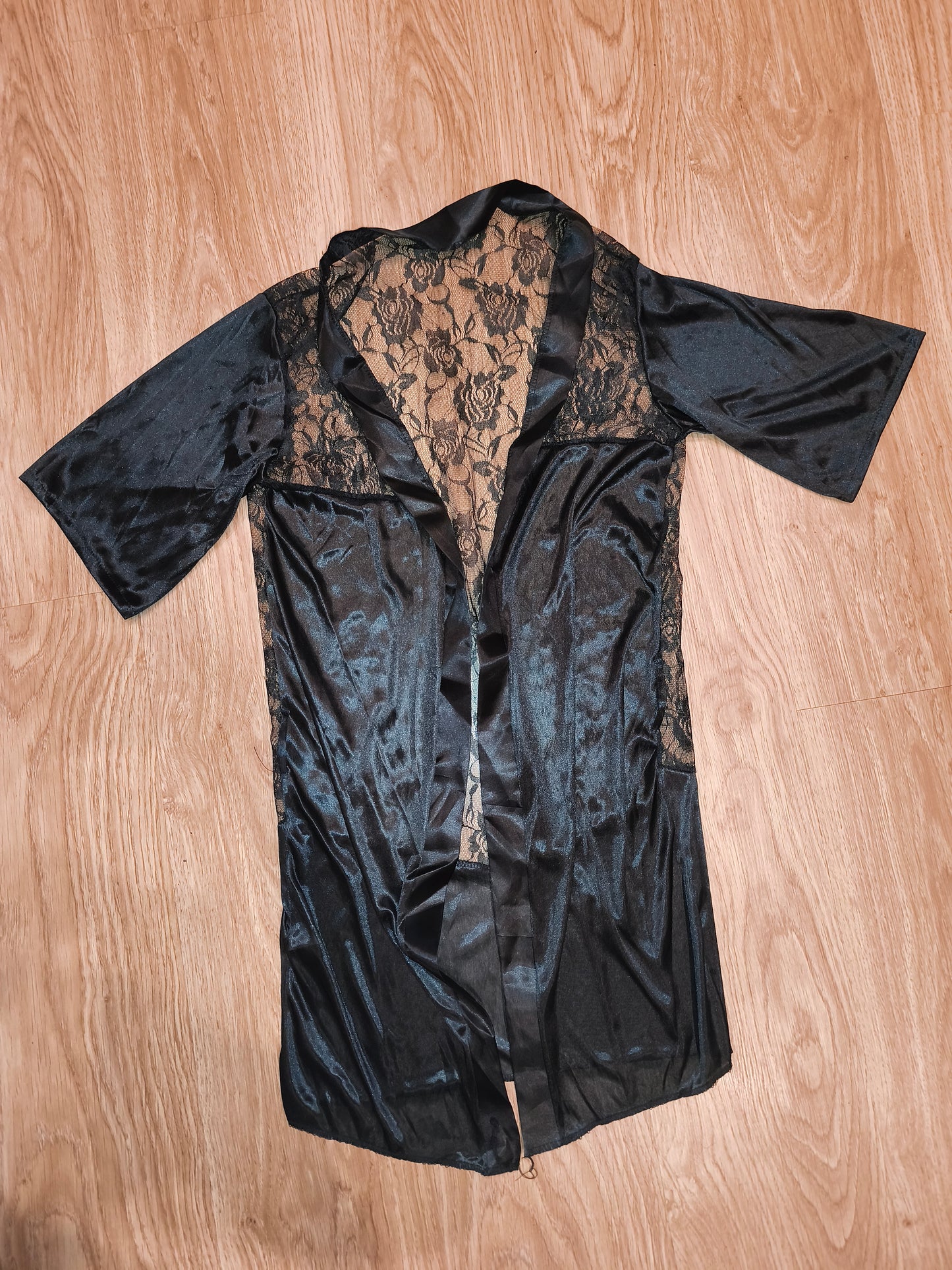 Vintage Style Black Satin & Lace Sheer Back Robe / Kimono Lingerie – Size M