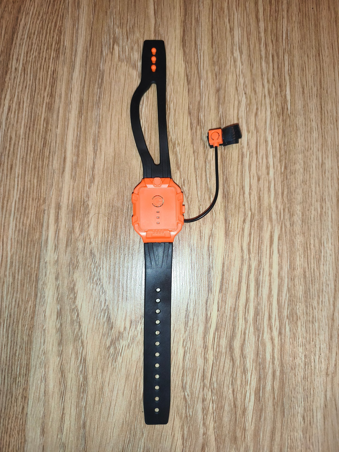 Digital Wrist Sleep Monitor & Oximeter Sensor | Orange & Black Sport Wristband (Untested)
