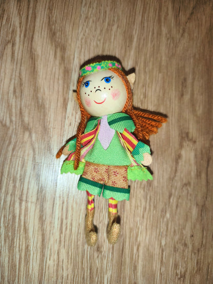 Vintage Wooden Head Elf Pixie Doll – Retro Fabric & Yarn Collectible Figure