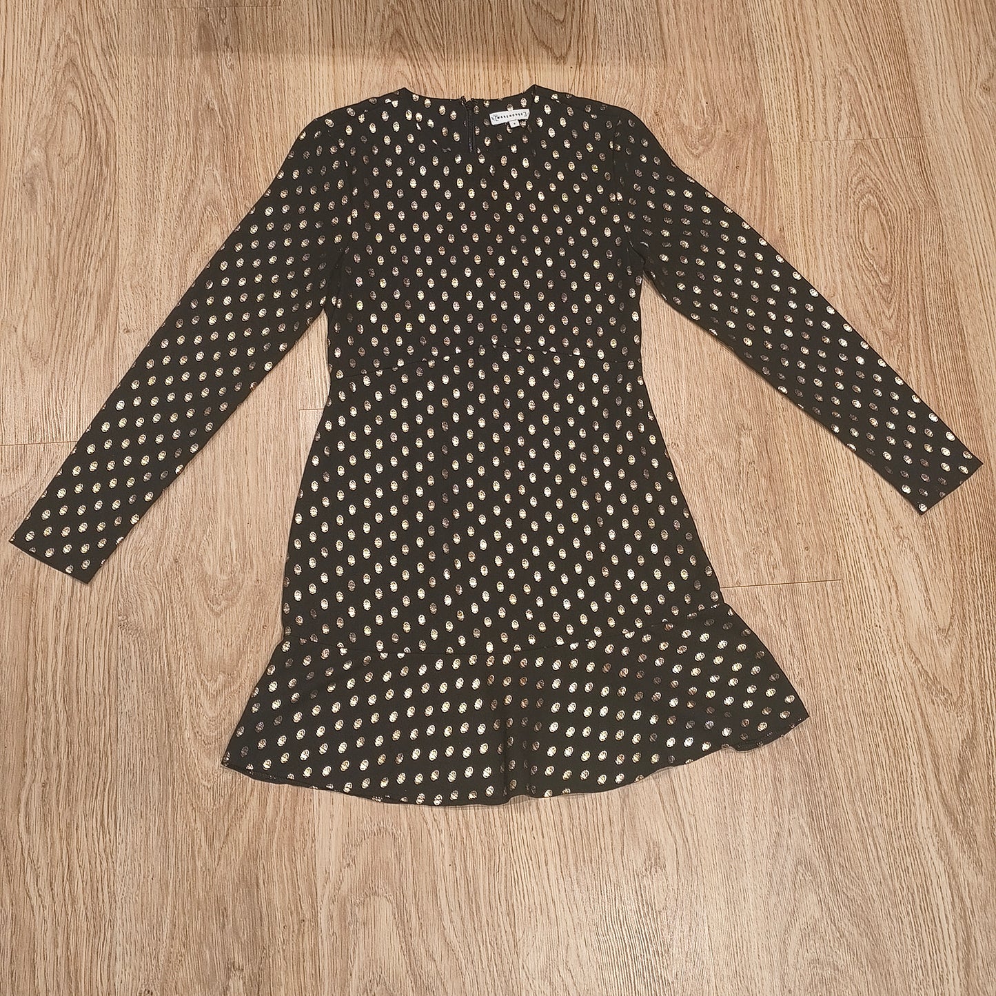 Warehouse Black Gold Metallic Polka Dot Long Sleeve Ruffle Mini Dress UK 6 US 2Warehouse Black Gold Metallic Polka Dot Long Sleeve Ruffle Mini Dress UK 6 US 2