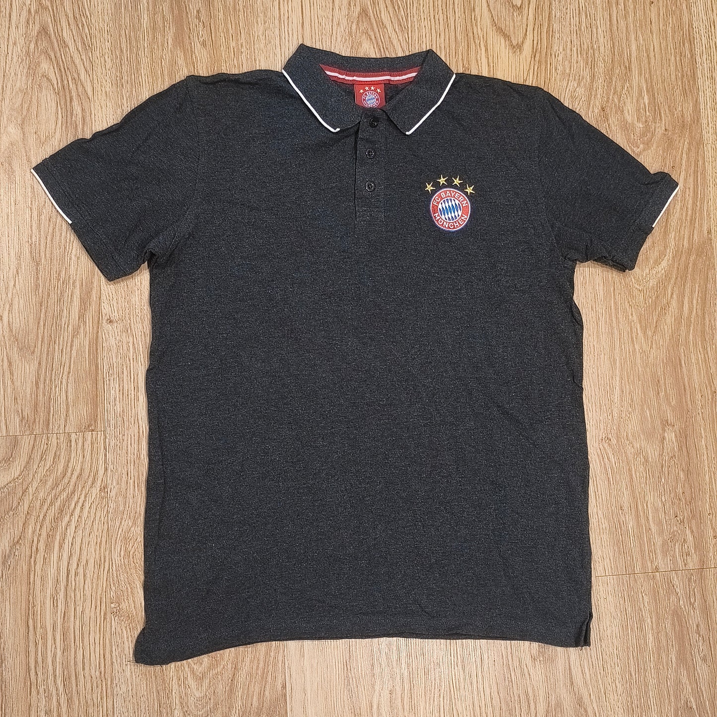 FC Bayern Munich Polo Shirt Mens Size L Charcoal Grey Cotton Embroidered Crest