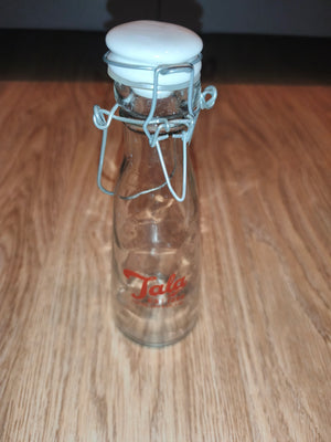 Botella de cristal vintage con tapón de balancín Tala – Menaje retro de Taylor, Law & Co.