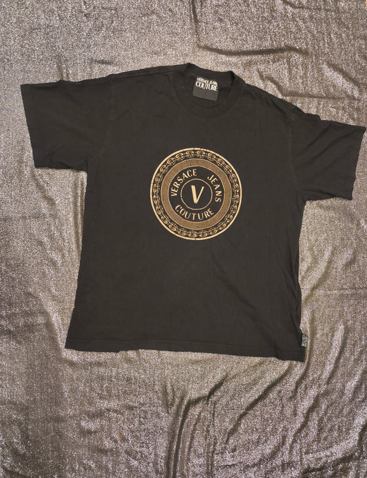 Versace Jeans Couture Black & Gold V-Emblem Logo T-Shirt – Size XXL