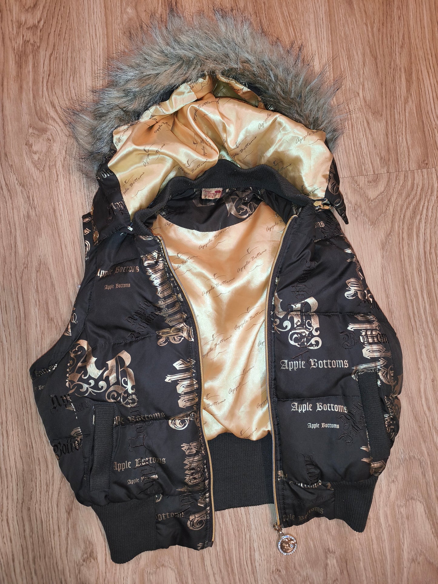 Rare VTG Apple Bottoms Real Down Puffer Vest Black Gold Satin McBling Hooded M