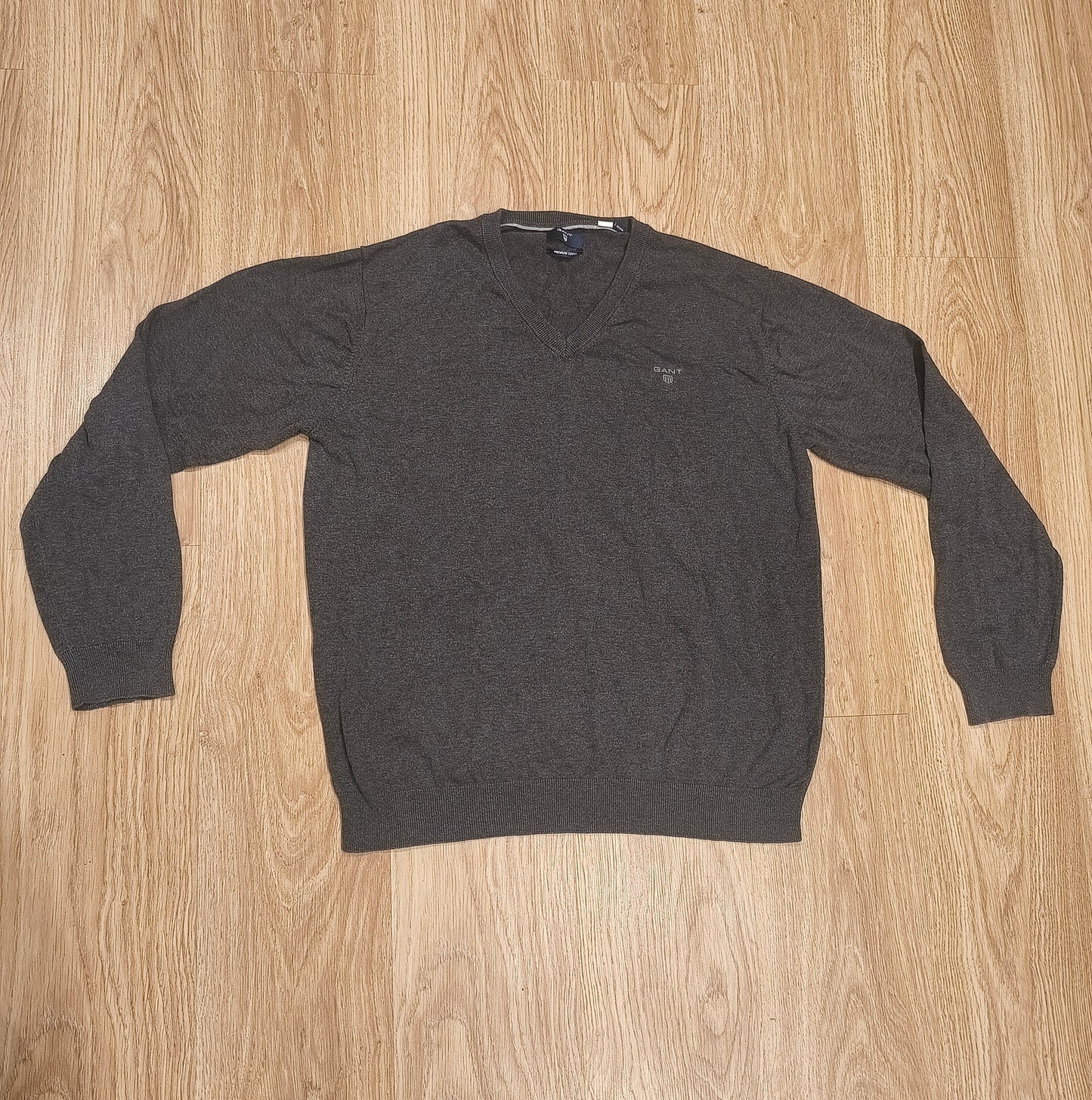 GANT Premium Cotton V-Neck Sweater Mens 2XL Charcoal Grey Knit Pullover Logo