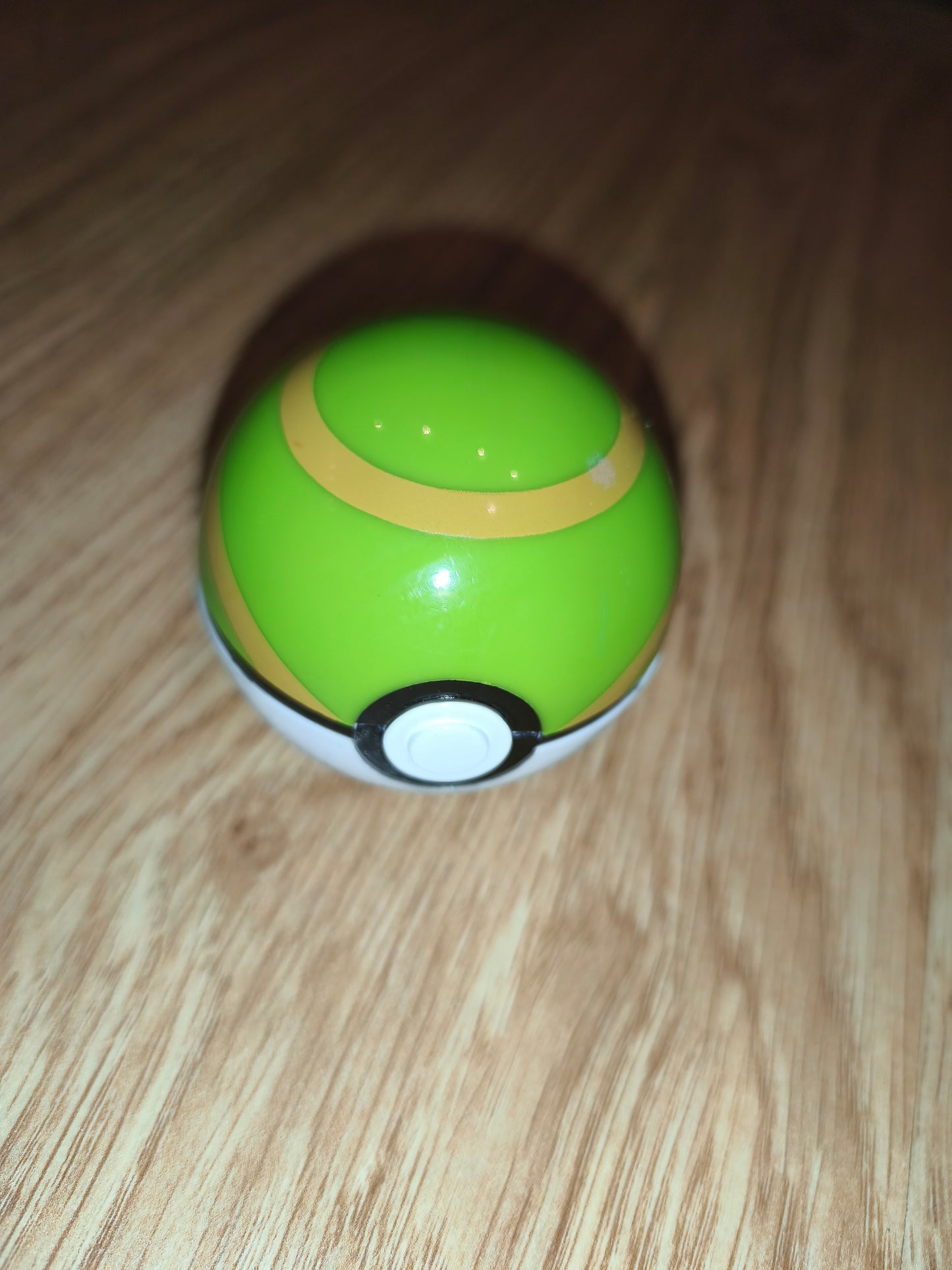 2015 Pokémon TOMY Nest Ball Pop-Open Toy with Marvel Thor Mini Figure Inside