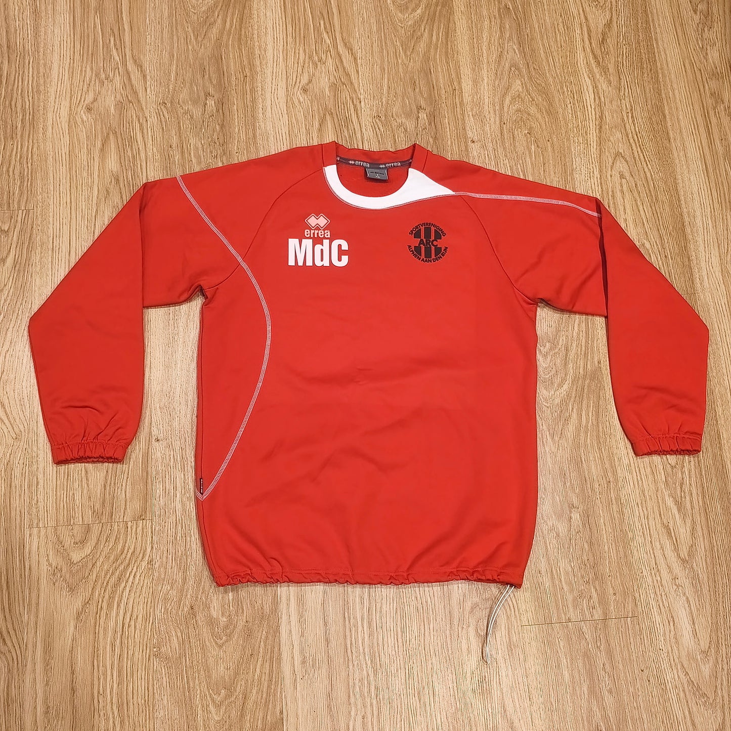 Errea SV ARC Alphen Aan Den Rijn Red Soccer Training Top Sweatshirt Mens XL