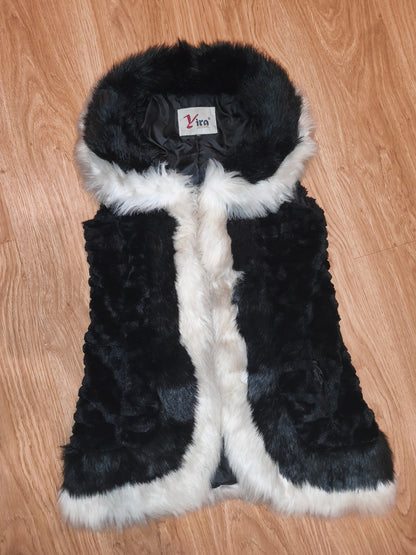 Vira Luxury Hooded Faux Fur Vest – Black & White Contrast Gilet (Size XL, Fits M/L)