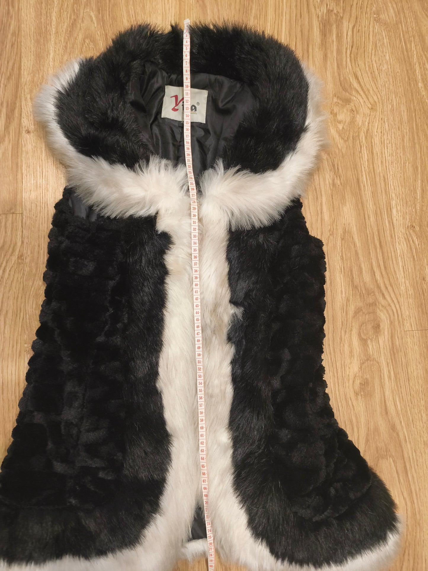 Vira Luxury Hooded Faux Fur Vest – Black & White Contrast Gilet (Size XL, Fits M/L)
