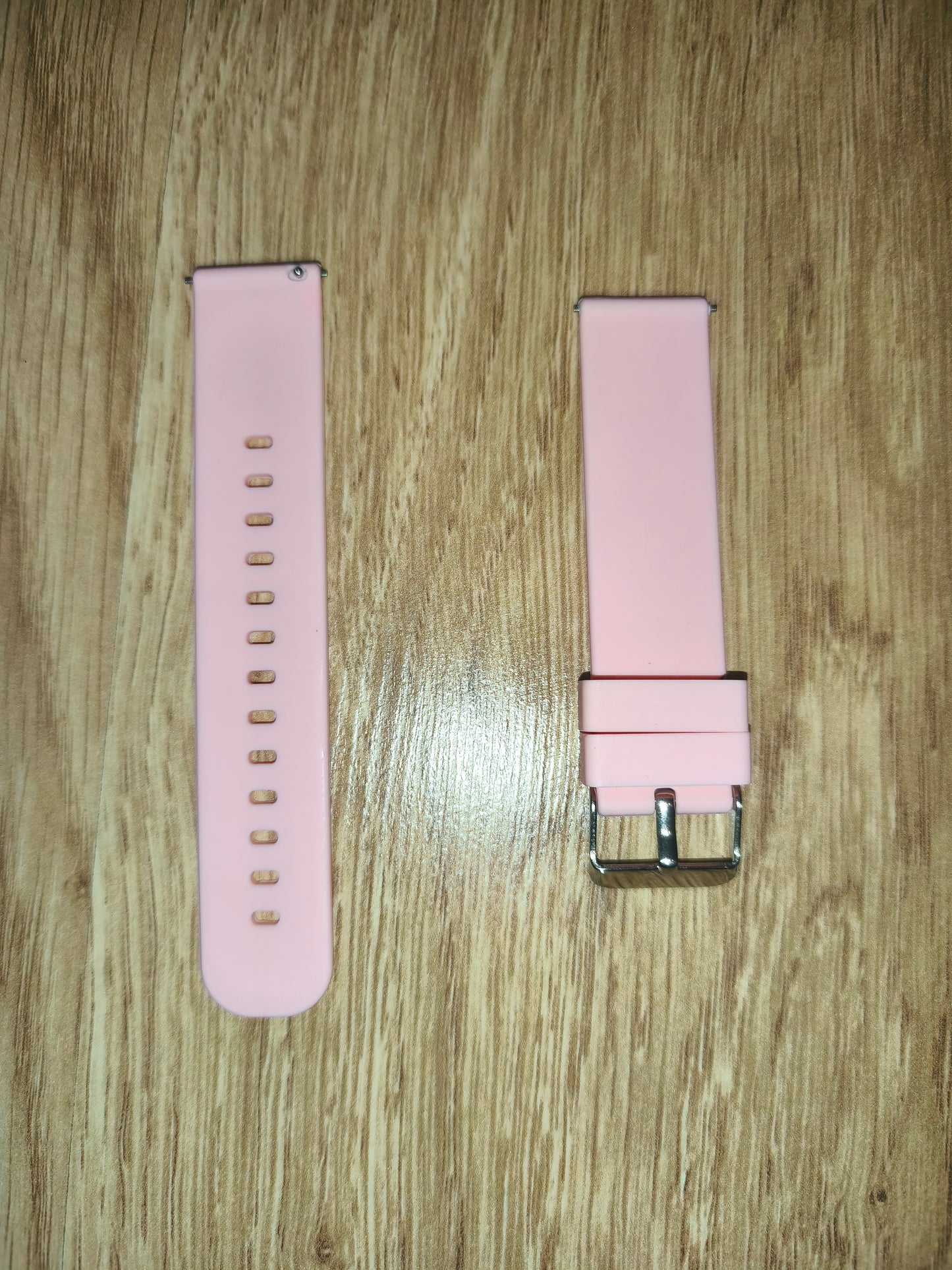 Universal Quick-Release Silicone Watch Strap / Band – Light Pink (Silver Buckle)