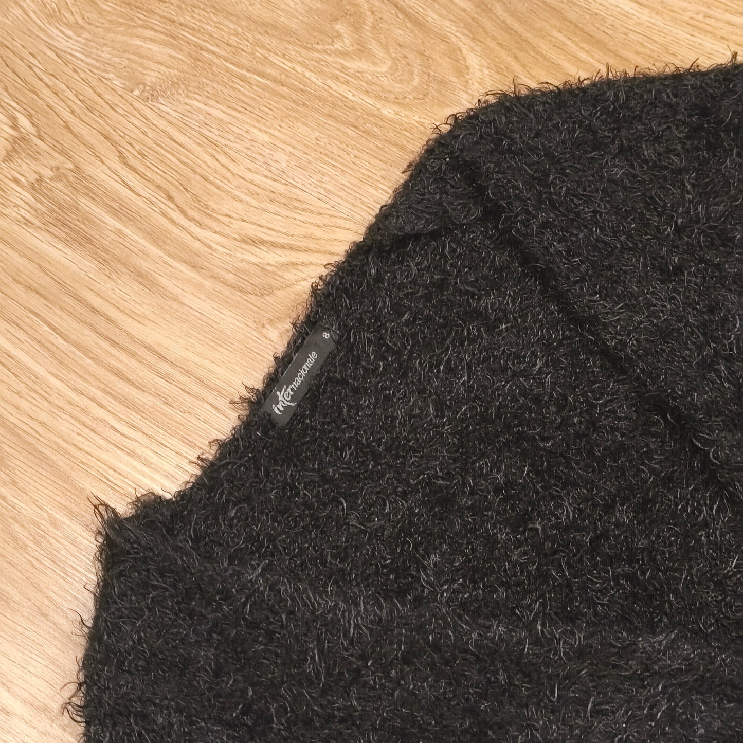 Internacionale Black Fluffy Eyelash Knit Cropped Cardigan Sweater Size 8