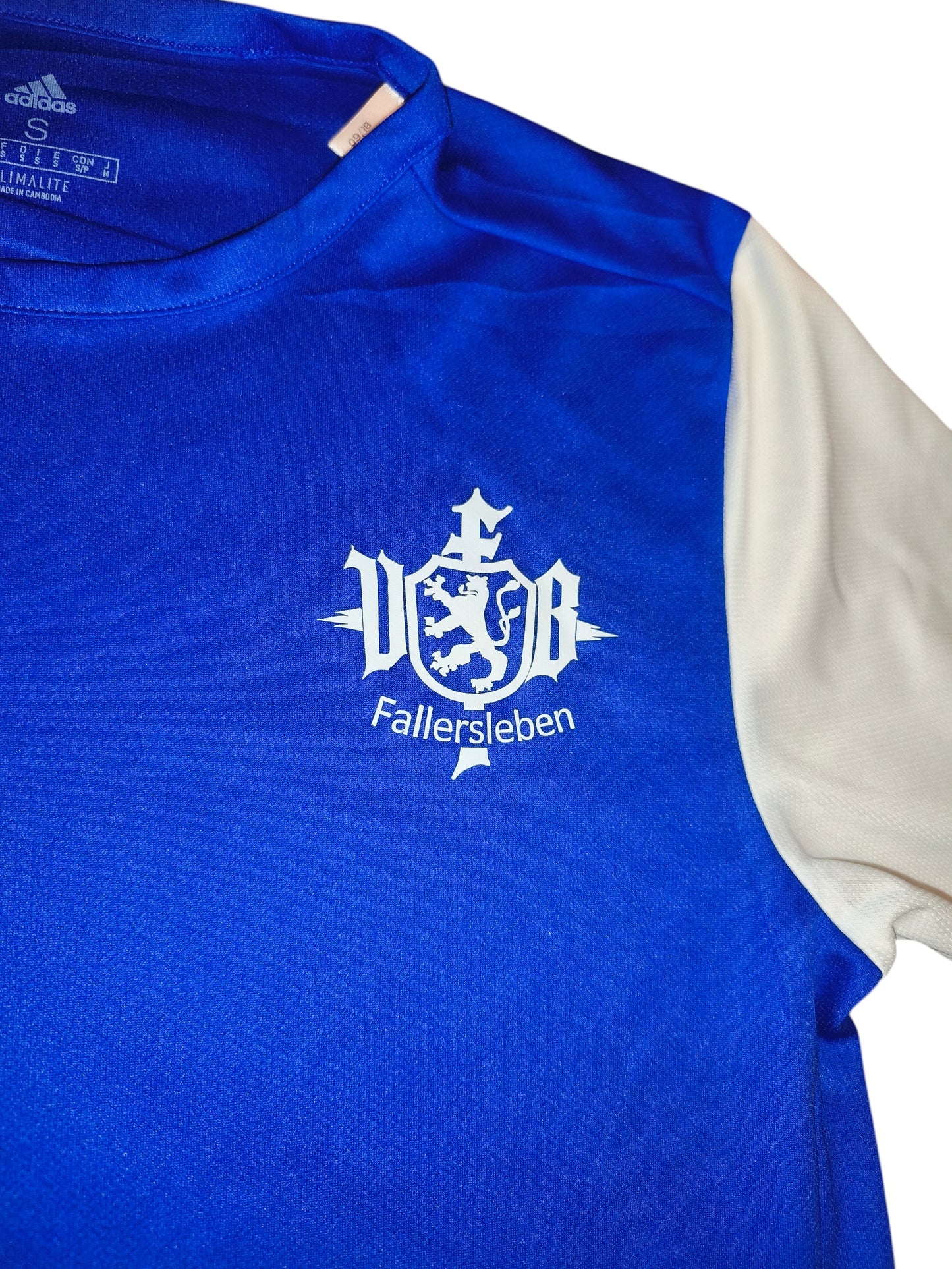 ADIDAS Climalite VfB Fallersleben Sports T-Shirt Men's Size S Blue White DP3231