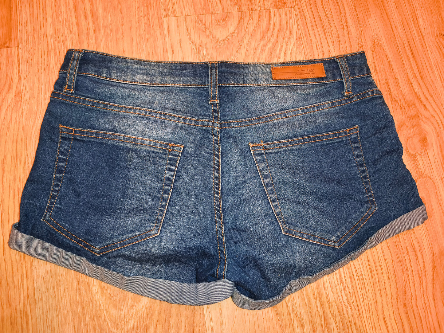 Amisu Denim Co. Women's Blue Denim Shorts – Folded Hem, Size 40 (EU)