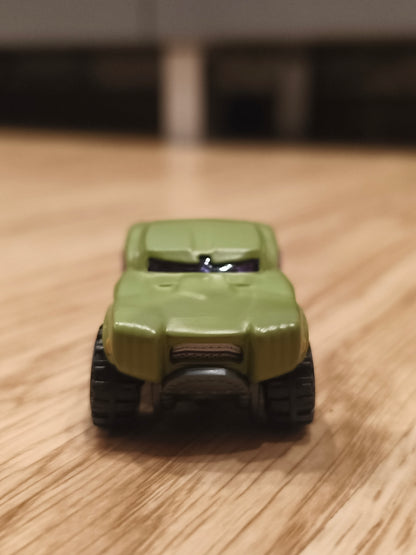 Hot Wheels Marvel Character Cars "The Hulk" Die-Cast Monster Truck (BDM76) – Loose
