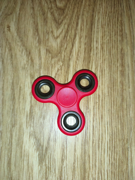 Classic Tri-Spinner Fidget Toy – Red & Black