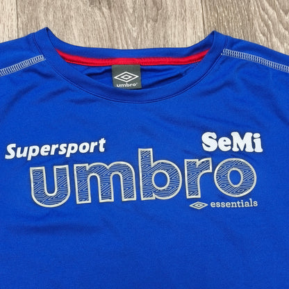 Umbro Supersport SeMi Essentials Blue Short Sleeve T-Shirt Graphic Spain Patch