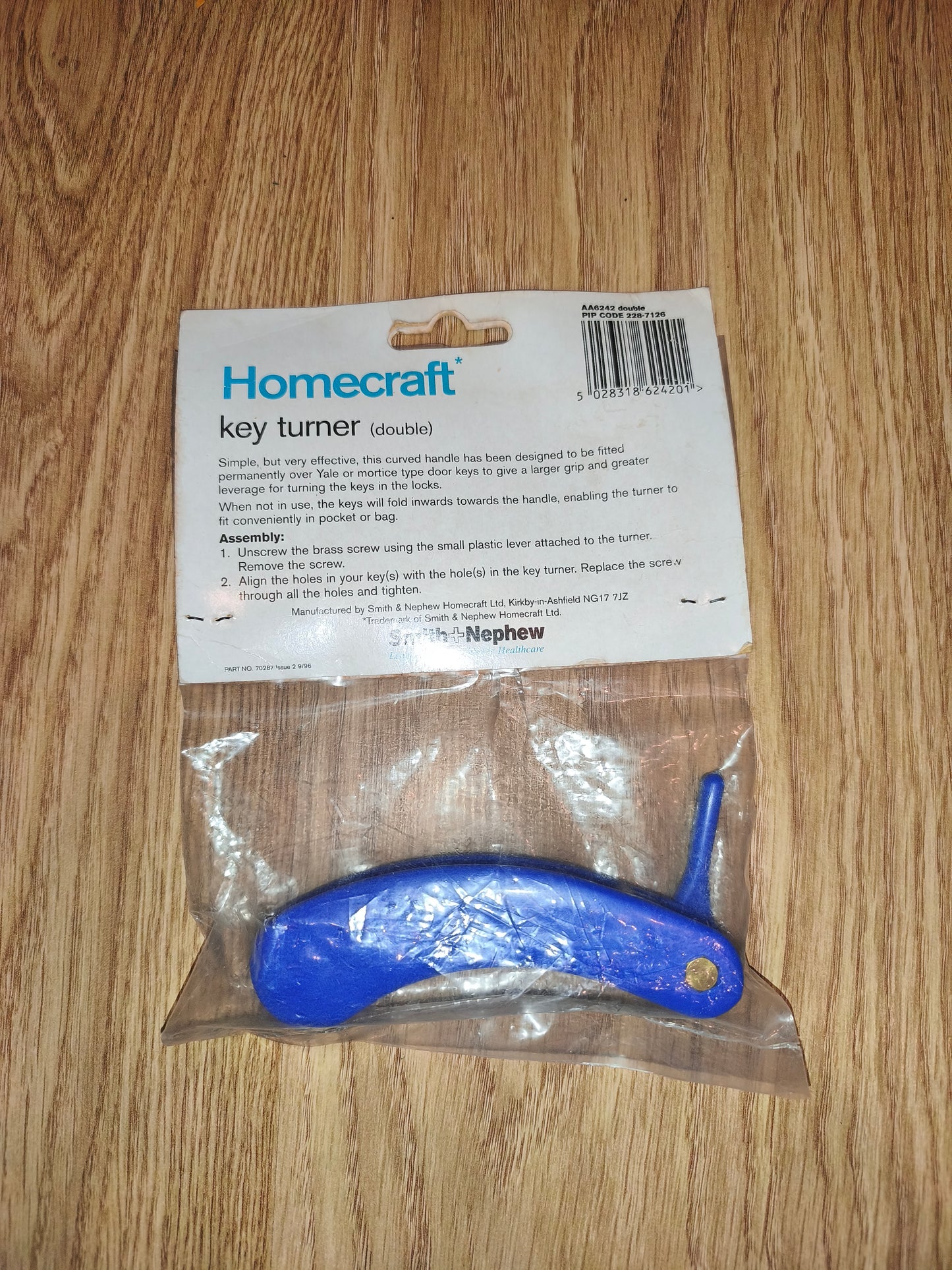 Vintage Smith & Nephew Homecraft Double Key Turner – Adaptive Grip Aid