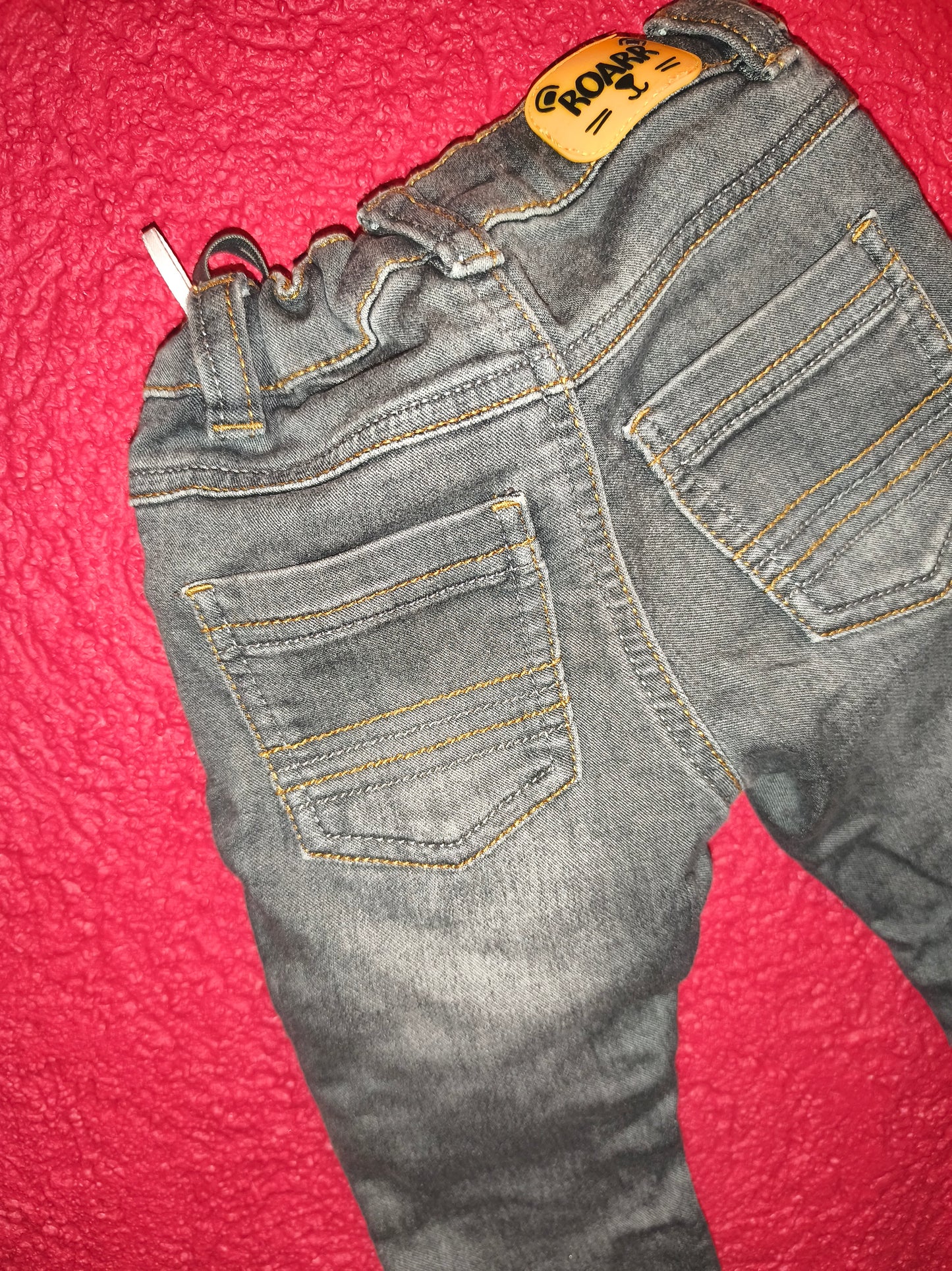 Baby Club C&A Grey Denim Jeans with Cute Tiger Patch – Size 80 (9-12 Months)