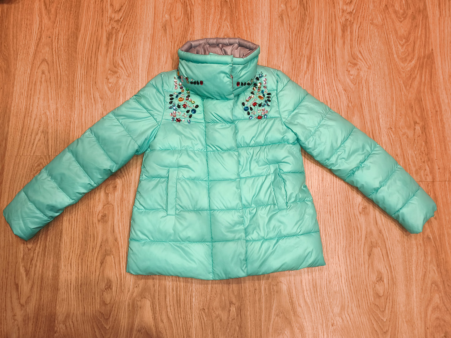Qi Hong Yun Embellished Puffer Jacket - Mint Green/Teal Gem Accent (Size XXL / fits L-XL)