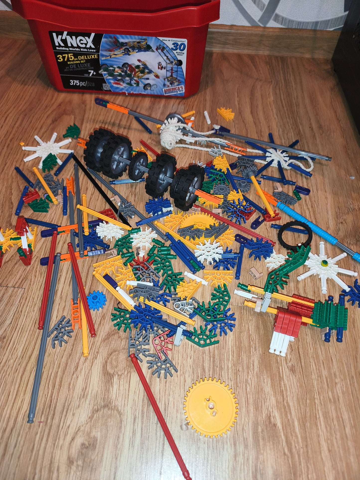 K'NEX 375 pc Deluxe Building Set with Red Storage Tub (Model 13597) – Pre-Owned Bulk Toy Lot