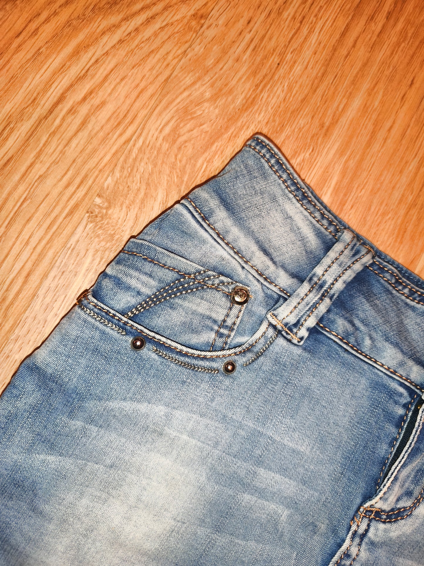 Vintage Style GOURD Denim Mini Skirt – High Waist, Size 29