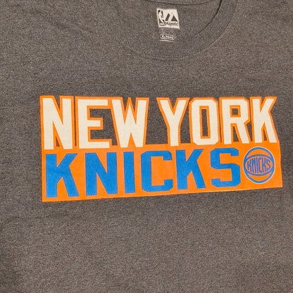 Majestic NBA New York Knicks Porzingis #6 T-Shirt Mens XL Grey Graphic Tee