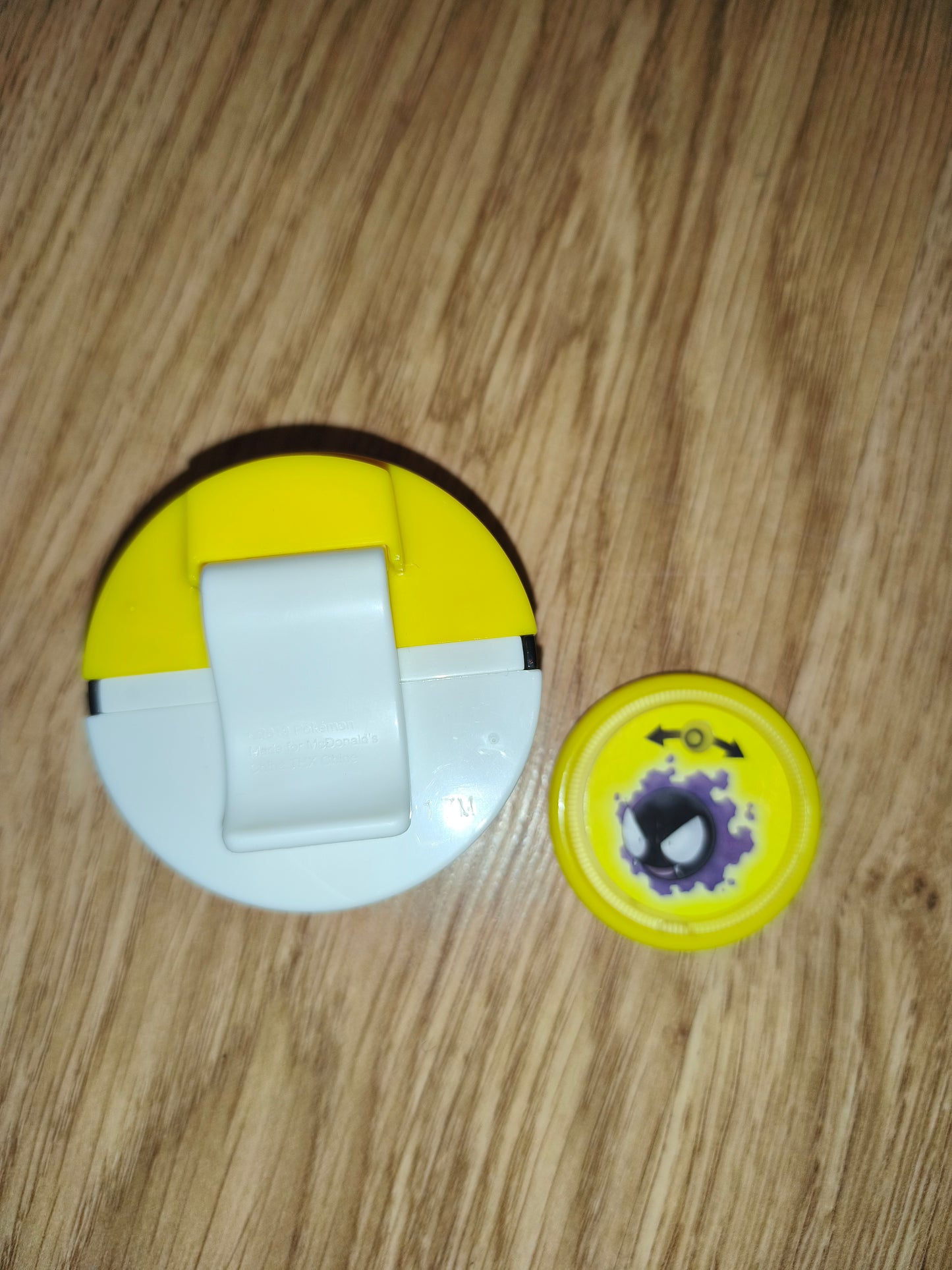 McDonald's Pokémon Happy Meal Toy - Poké Ball Gastly Disc Launcher