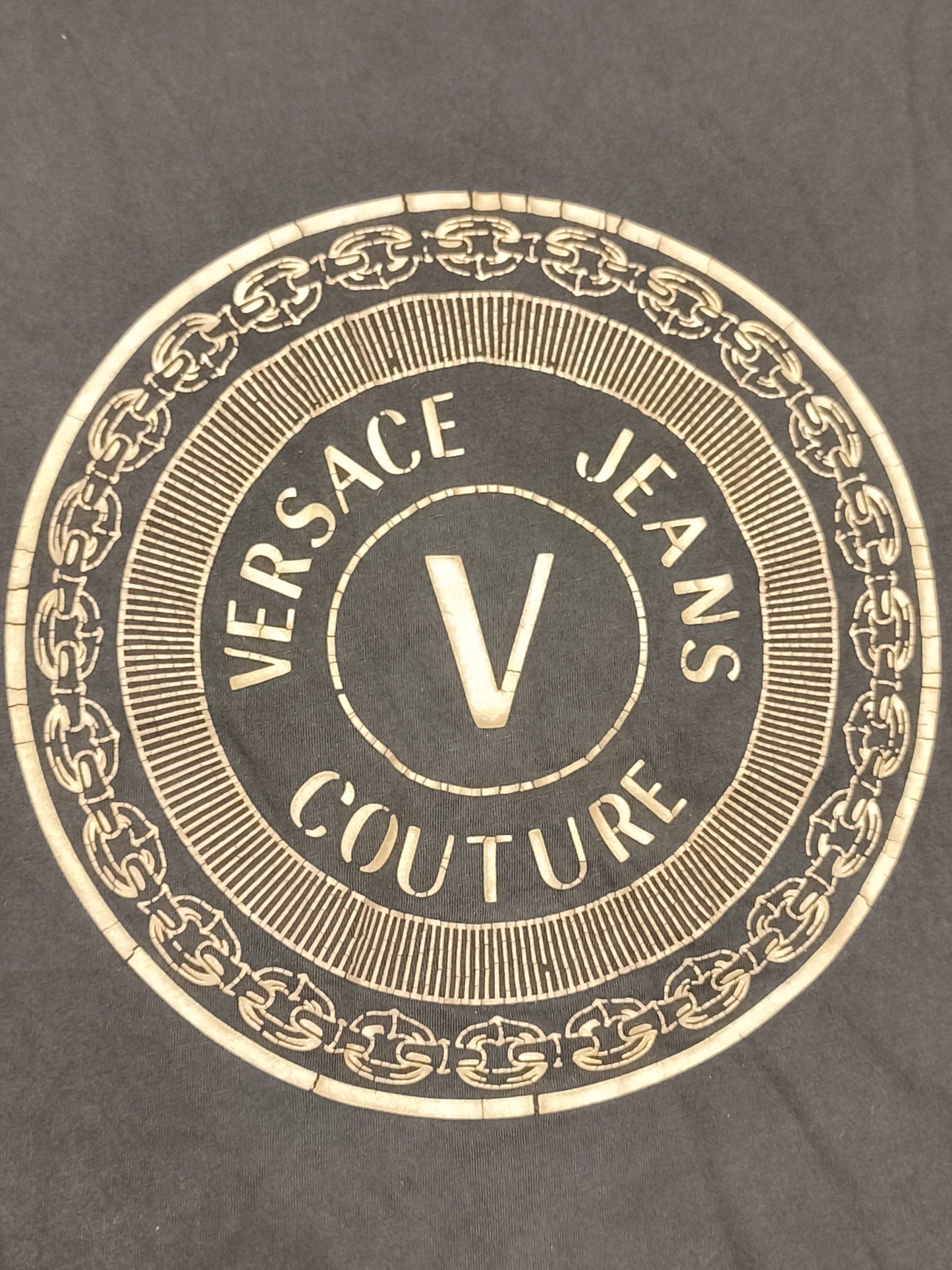 Versace Jeans Couture Black & Gold V-Emblem Logo T-Shirt – Size XXL